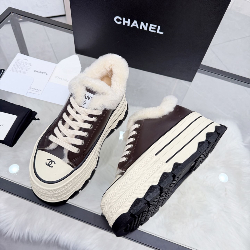 Ch**el sport shoes